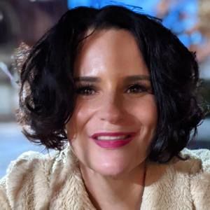 Meet your Posher, Dana